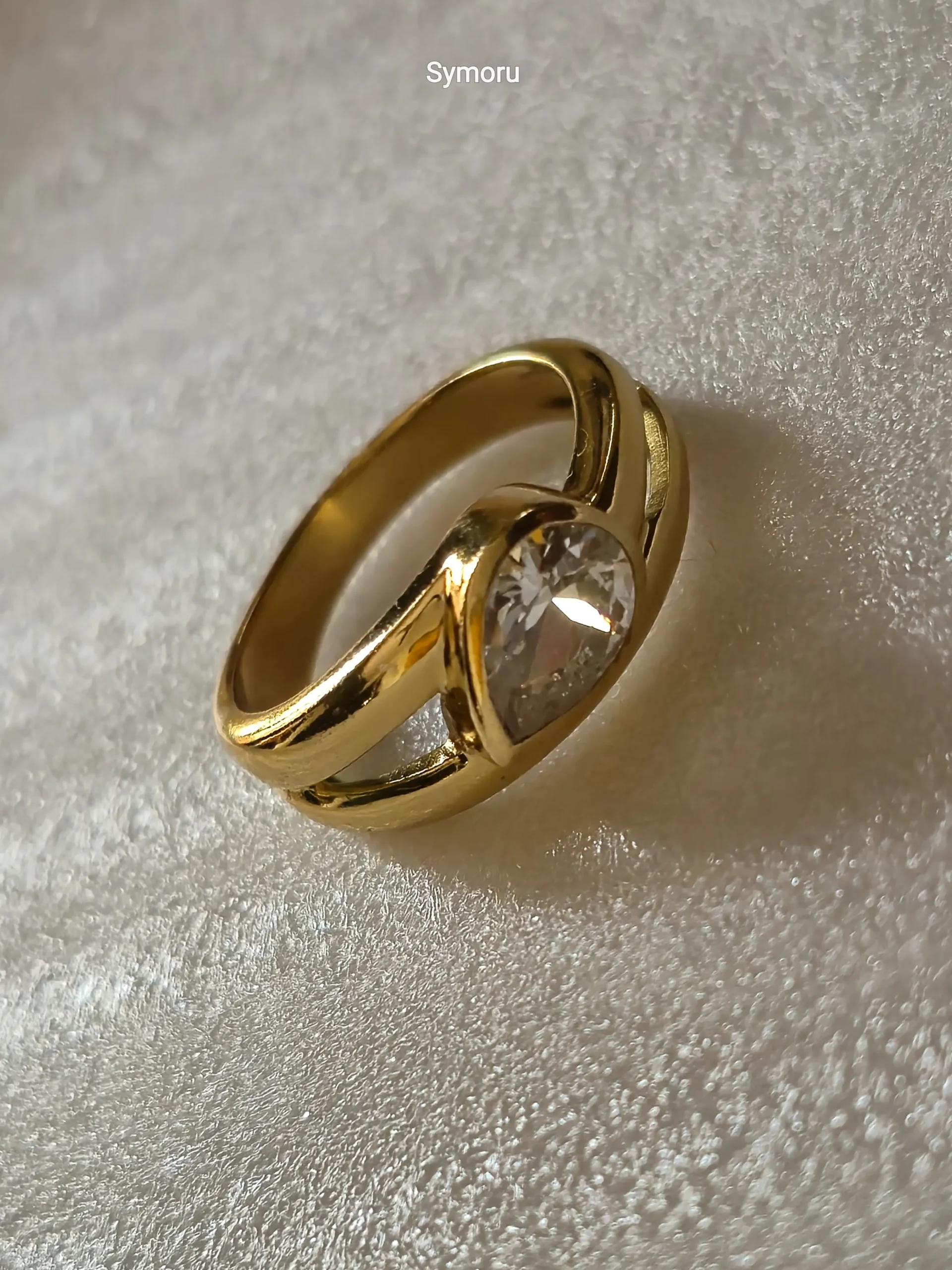 Golden Orbit Clear Crystal Oval Gold Ring
